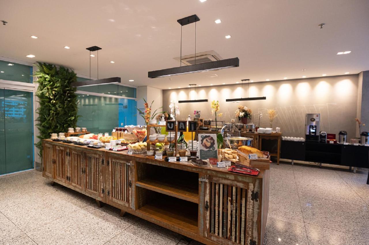 Esuites Virginia Luxemburgo Belo Horizonte Exteriör bild